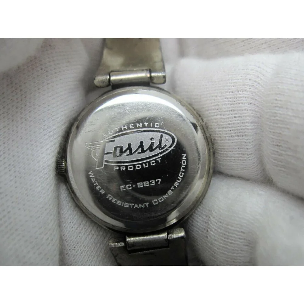 Women's Fossil Water‎ Resistant Analog 27mm Dial Casual Watch (C86) EC-8837